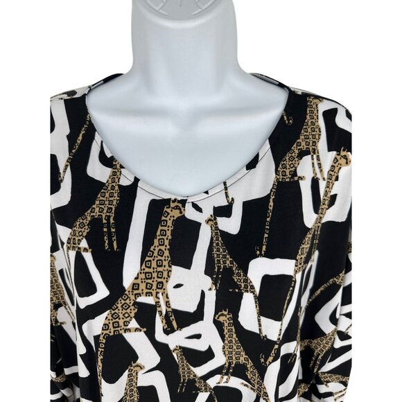 Chicos Womens Geometric & Whimsical Cheetah Black/White Top Size 2 US L - Picture 2 of 8